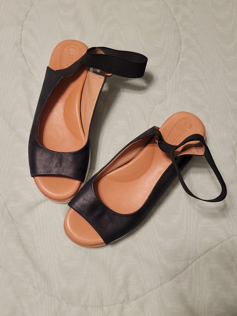 Corso Como Beeata Black Leather Open-Toe Women's Sandals with Ankle Strap